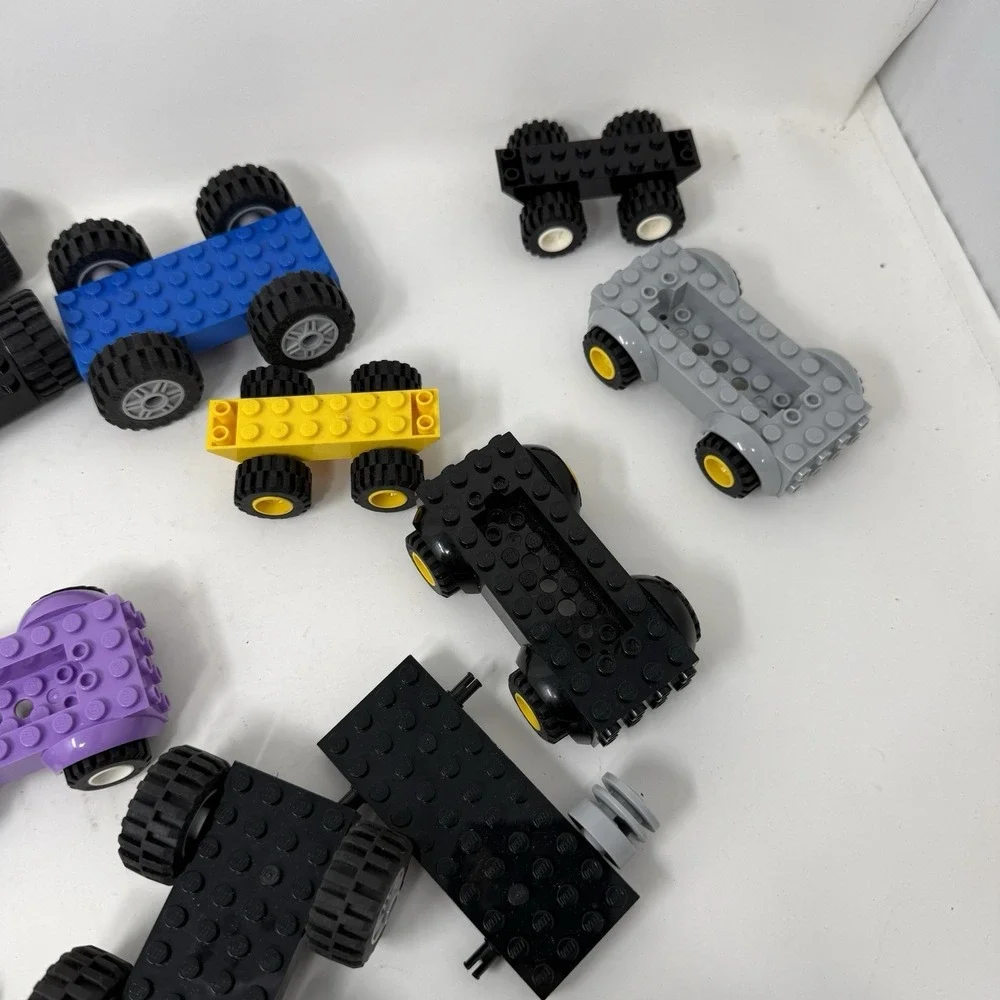 LEGO Vehicle Car Truck Base Plate Lot City Race Lot Car Frames Assorted Cars - Picture 6 of 7